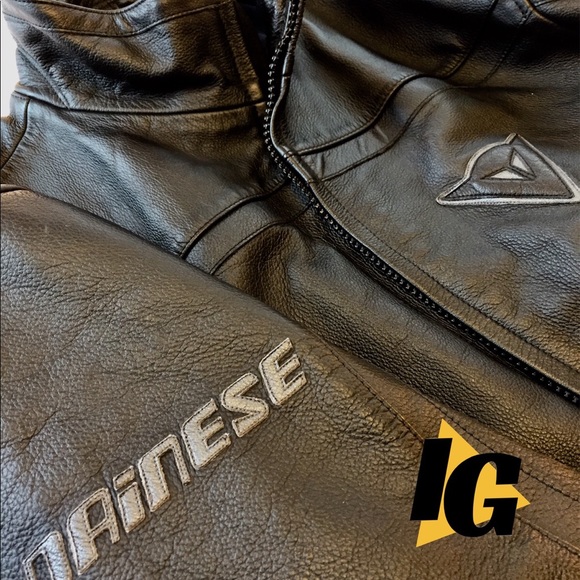 SOLD Men’s Dainese Leather Motorcycle Jacket - Picture 2 of 8